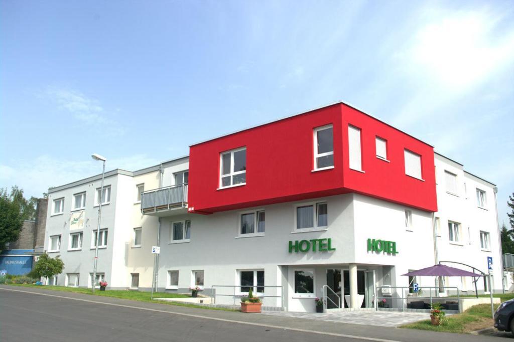 Hotel Beuss Oberursel Exteriör bild